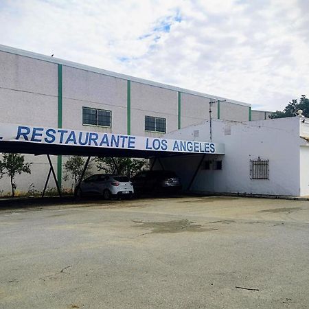 Pension Los Angeles Ла-Пуэбла-де-Касалья Экстерьер фото